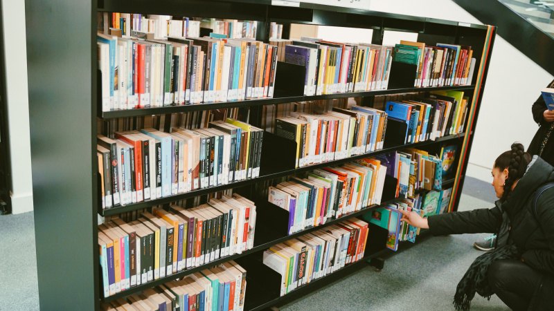 Manchester'io bibliotekoje atidaryta lietuviškų knygų lentyna (FOTO)