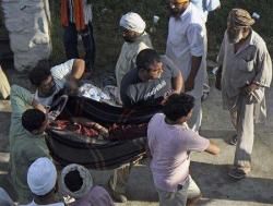 Šiaurės Indijoje per spūstį šventykloje žuvo 148 žmonės 