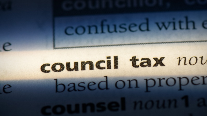 Asociacija: „konsulinį“ mokestį JK reikia didinti 25 proc.