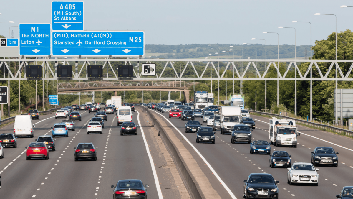 JK politikai ragina nedelsiant keisti automobilių apmokestinimo sistemą