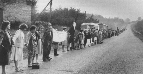 Kalnų parke bus smerkiamas Molotovo - Ribentropo paktas ir prisimenamas Baltijos kelias