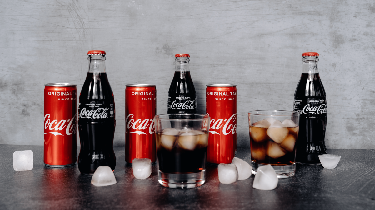 „Coca-Cola Enterprises“ vadovas nuteistas už daugiau nei £1,5 mln kyšių paėmimą