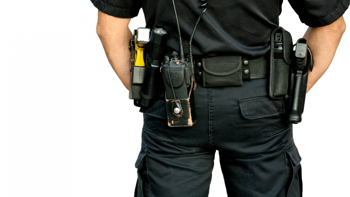 JK policininkai savanoriai gaus teisę naudoti tazerius