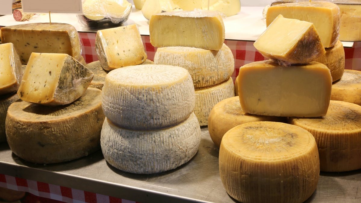JK prekybos centruose nuo vagysčių jau saugomas ir... sūris bei sviestas