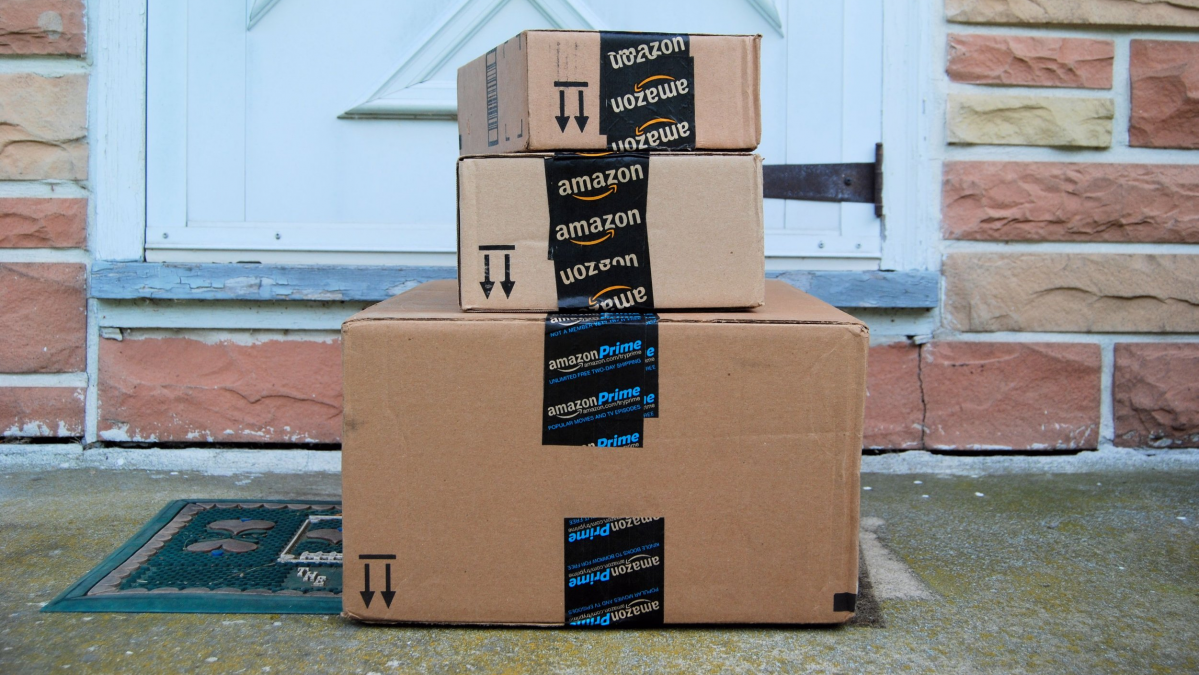 „Amazon“ JK klientams kelia kainas