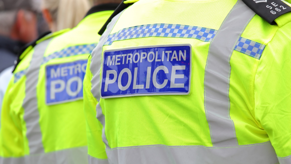 Incidentas Londone: policija pašovė ginkluotą vyrą