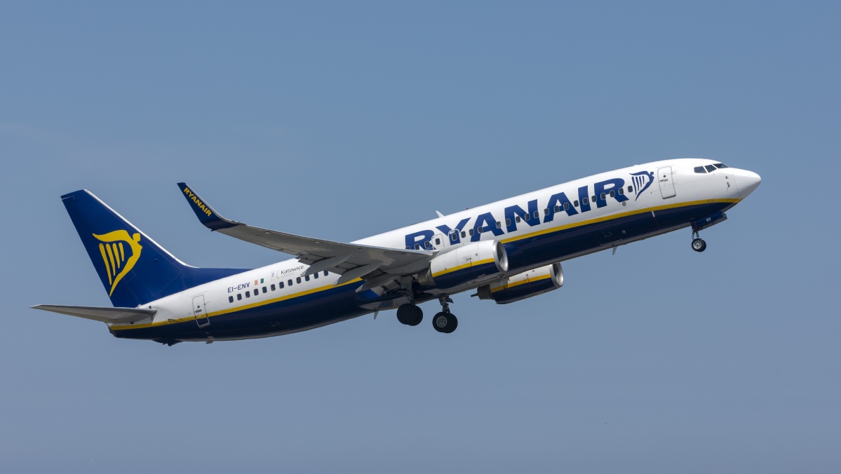 „Ryanair“ darbuotojai streikuos penkis mėnesius, laukia tikras chaosas