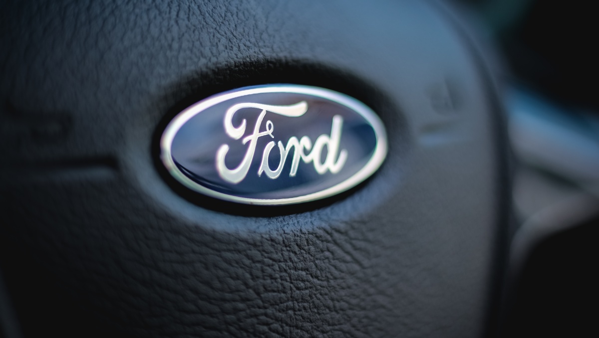 „Ford“ nutrauks populiariausio JK modelio gamybą