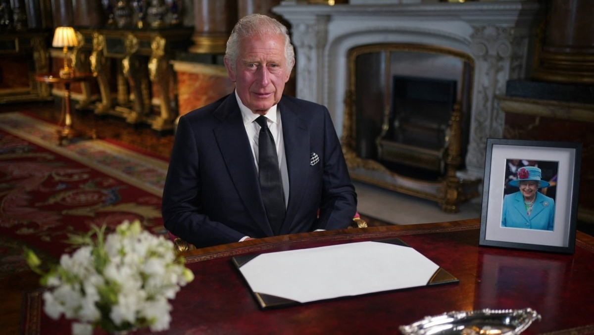 Karalius Charlesas III mini savo pirmąjį gimtadienį kaip Anglijos monarchas