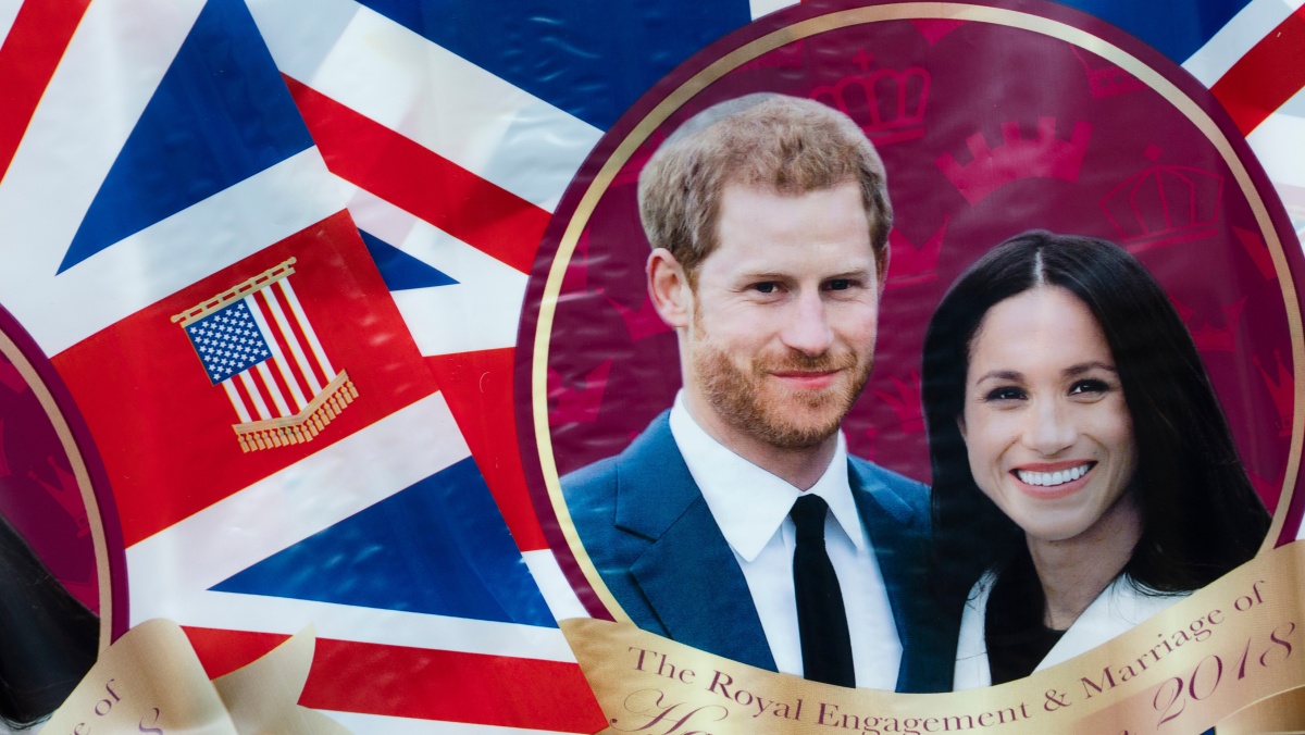 Po „Netflix“ filmo JK karalius raginamas atimti iš princo Harry ir jo žmonos titulus