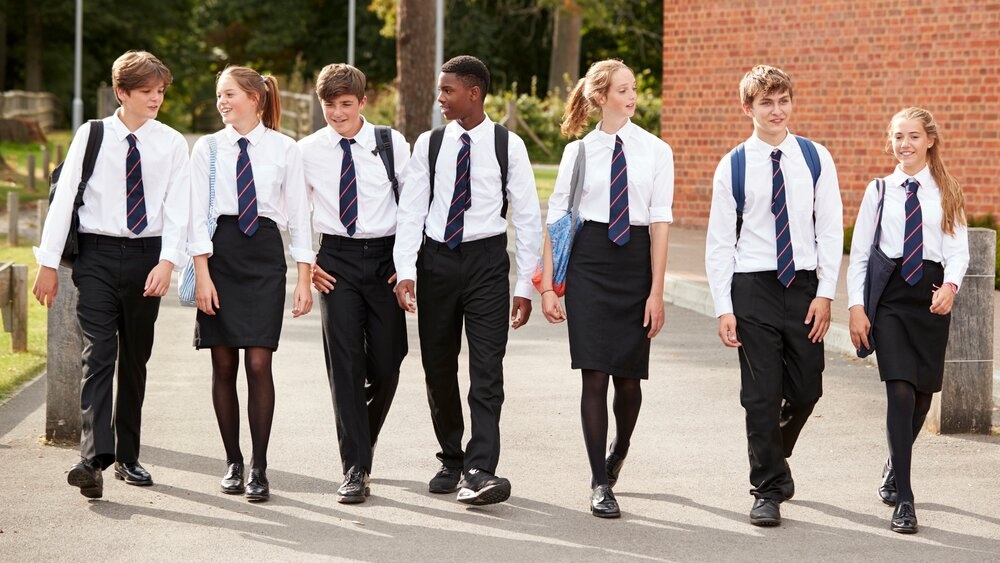 JK mokyklose siekiama aktyviau mokyti berniukus seksualinio švietimo
