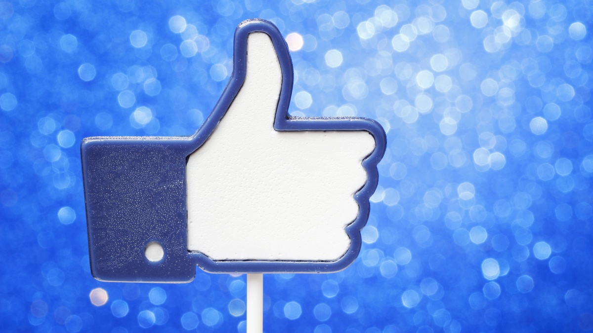 Tyrimas JK: „Facebook“ ne toks jau ir blogas psichinei sveikatai