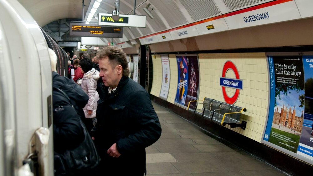 Londono metro stotis bus galima apžiūrėti per „Google Street View“