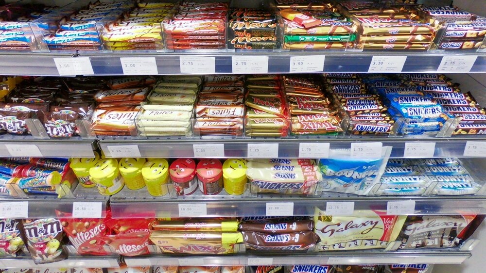 JK parduotuvėse kainų infliacija mažėjo šeštą mėnesį iš eilės
