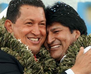 Venesuela grasina kariniu įsikišimu, jeigu Bolivijoje būtų verčiamas prezidentas Moralesas