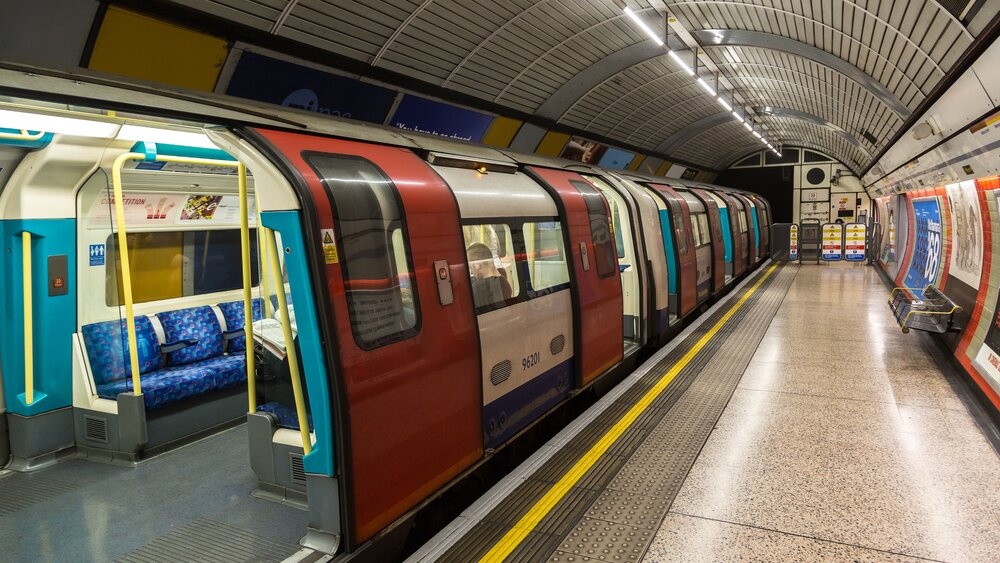 Kitą savaitę Londone neveiks dalis Piccadilly metro linijos