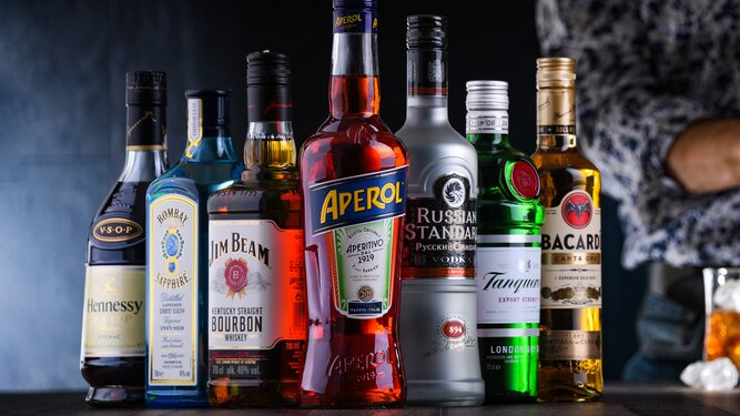 Škotijoje siekiama padidinti alkoholio kainas