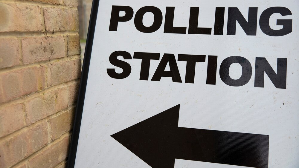 Jungtinėje Karalystėje prasideda tarybų rinkimai