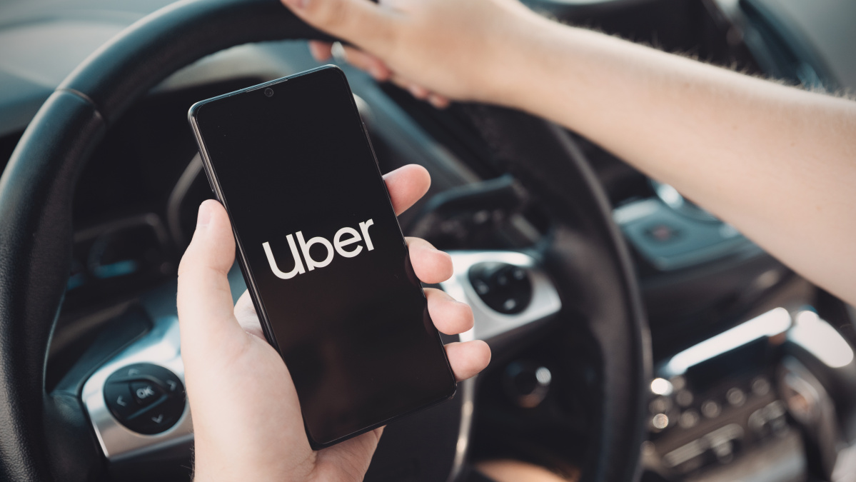 Londono taksistai „Uber“ iškėlė 250 mln. vertės byla