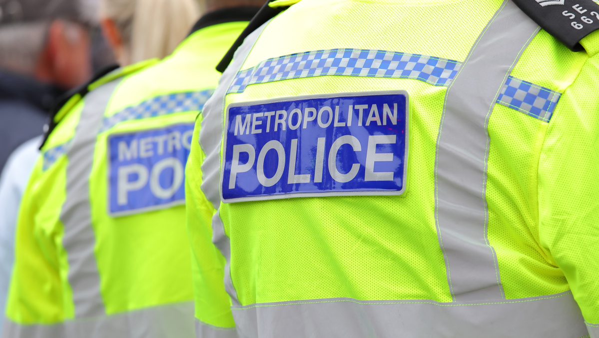 Incidentas Londone: peiliu mirtinai sužalota moteris