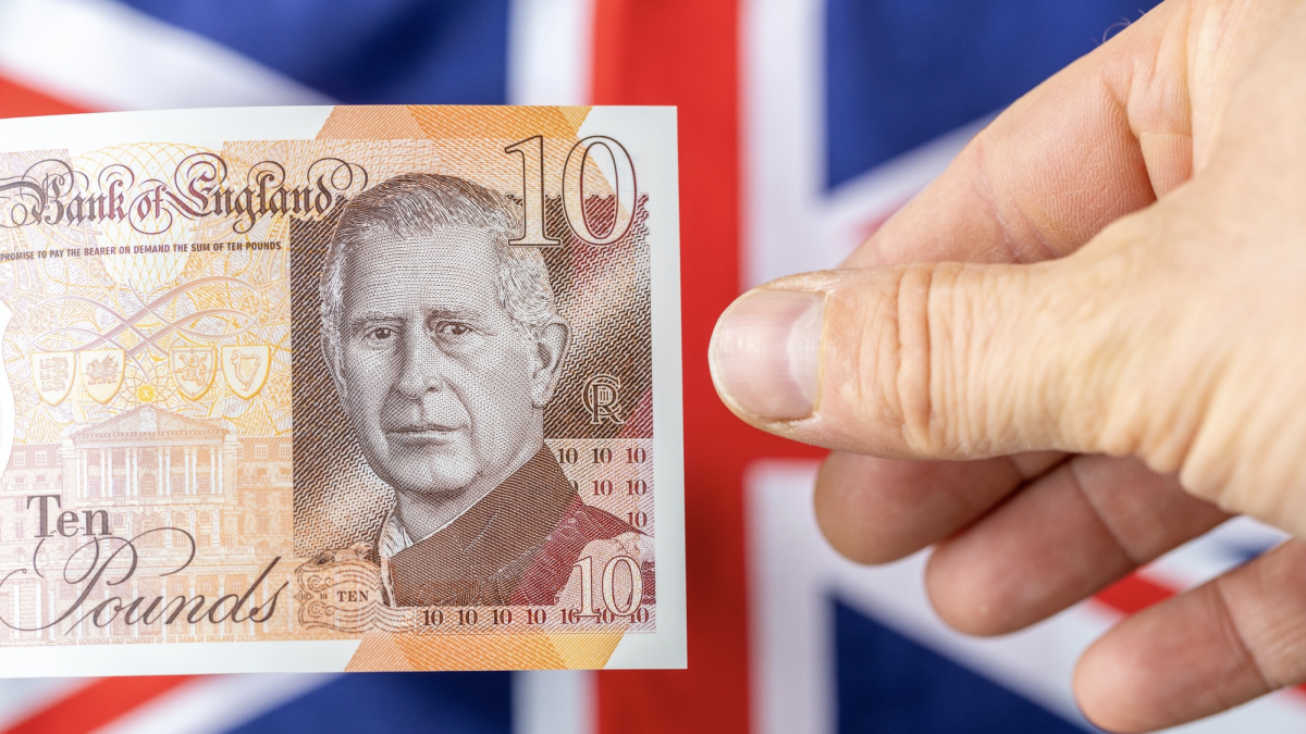 Jungtinė Karalystė moka daugiausiai išmokų nedirbantiems gyventojams tarp G7 šalių