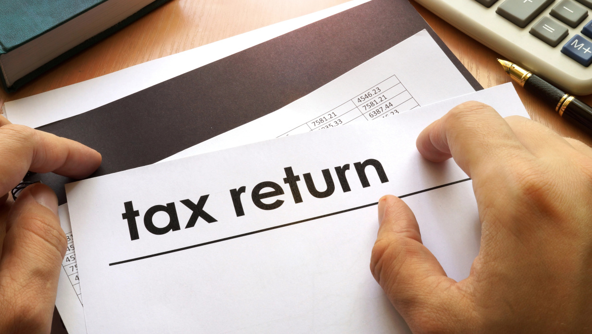 Milijonas žmonių JK „pramiegojo“ mokesčių deklaracijų pateikimo terminą