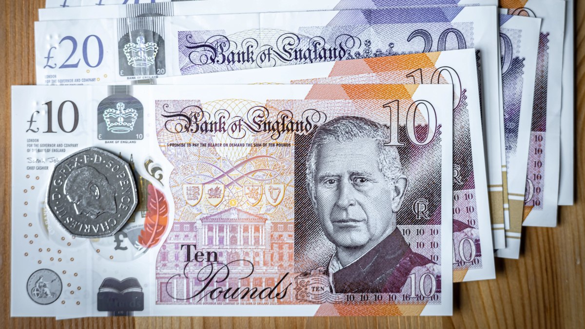 Jungtinės Karalystės ekonomika truputį augo