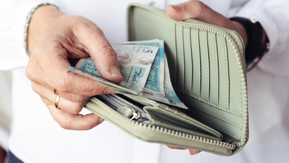 Mažesnes pajamas gaunančioms šeimoms JK geresnio gyvenimo tektų laukti... 137 metus