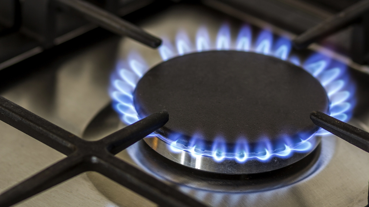 Dėl Irano karo sutrikus dujų tiekimui, Britanijos dujų atsargų pakaktų dviems dienoms 