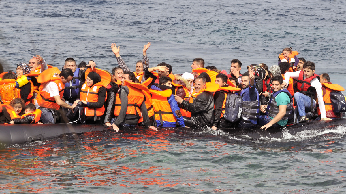 Per nepilnus metus prieglobsčio prašytojų JK padaugėjo dvigubai