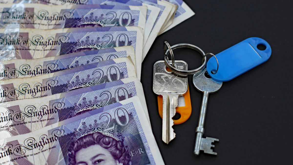 Hipotekos kaina Jungtinėje Karalystėje per dvi savaites išaugo 788 svarais sterlingų
