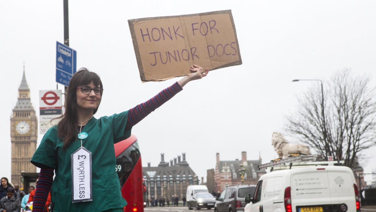 Anglijoje – naujas medikų streikas
