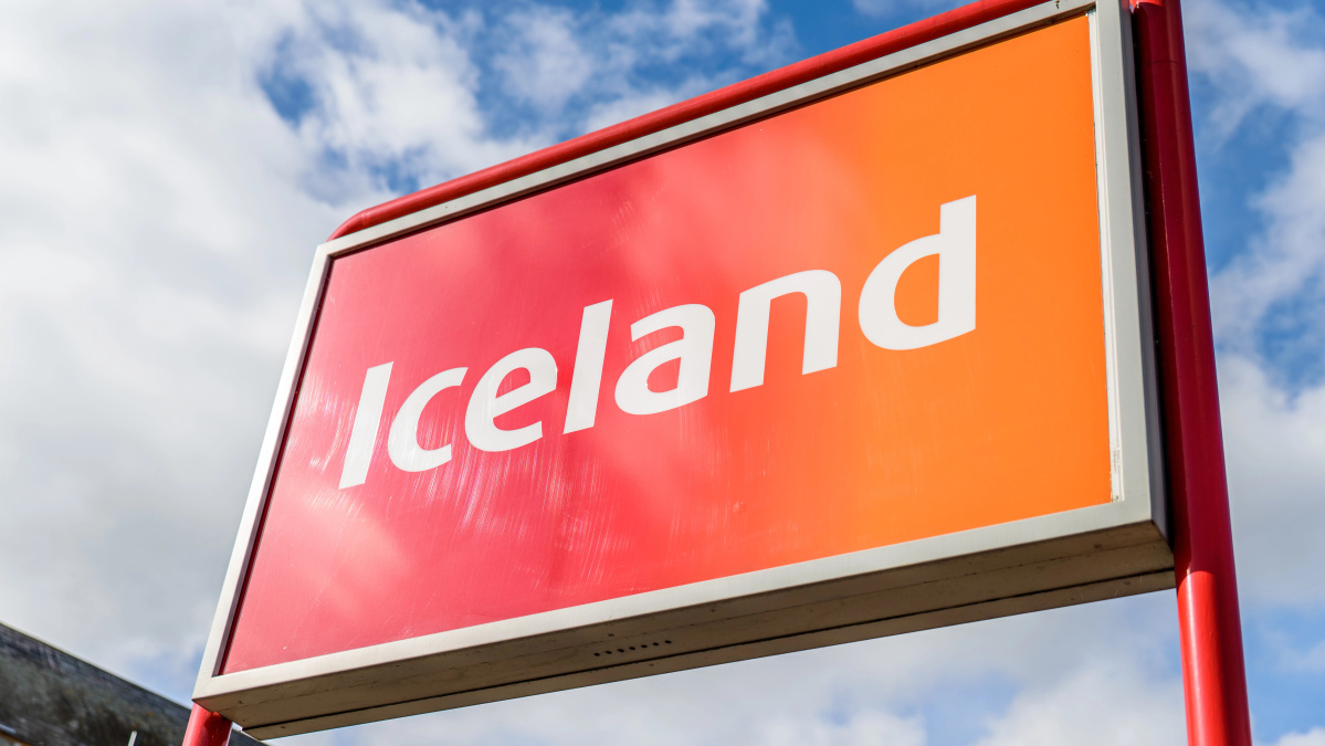 „Iceland“ vadovas pasiūlė darbą po 17 metų iš „Waitrose“ atleistam vyrui, susikibusiam su vagimi