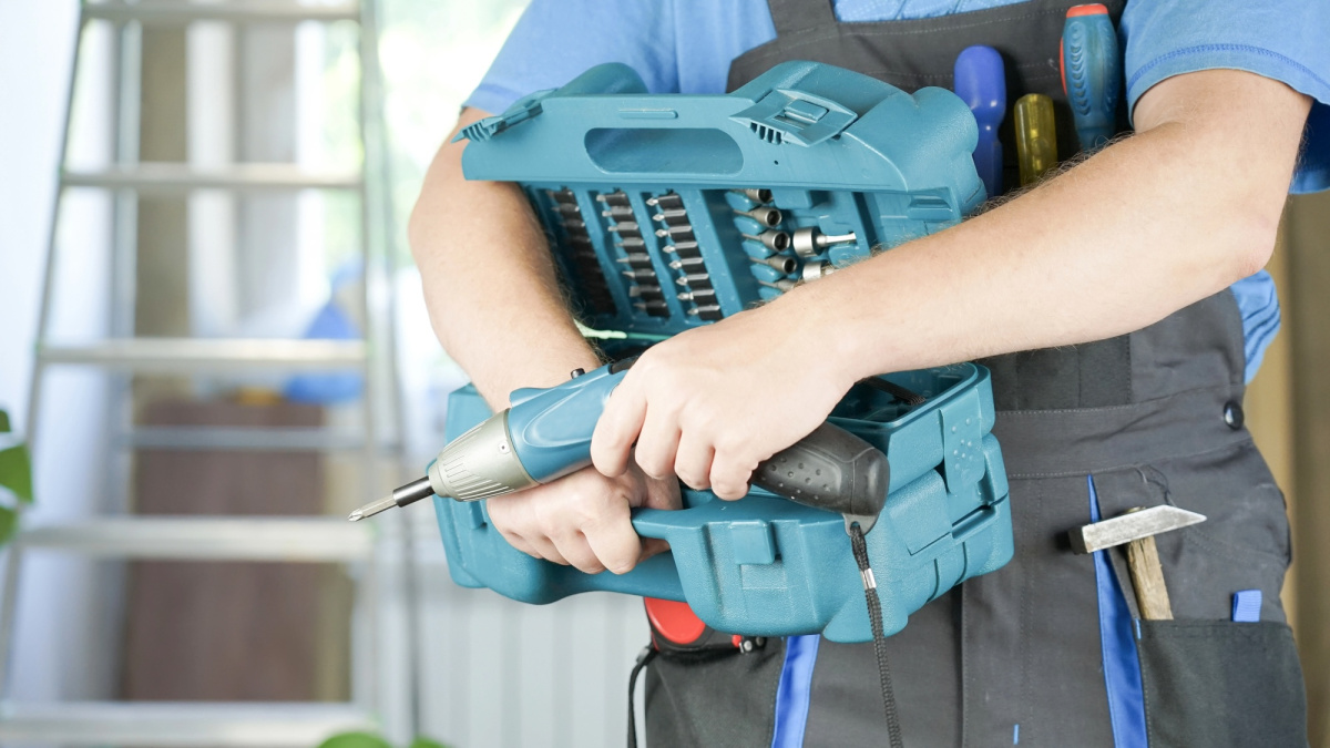 Opi problema Britanijoje: 80 proc. individualių meistrų nukenčia nuo įrankių vagysčių 