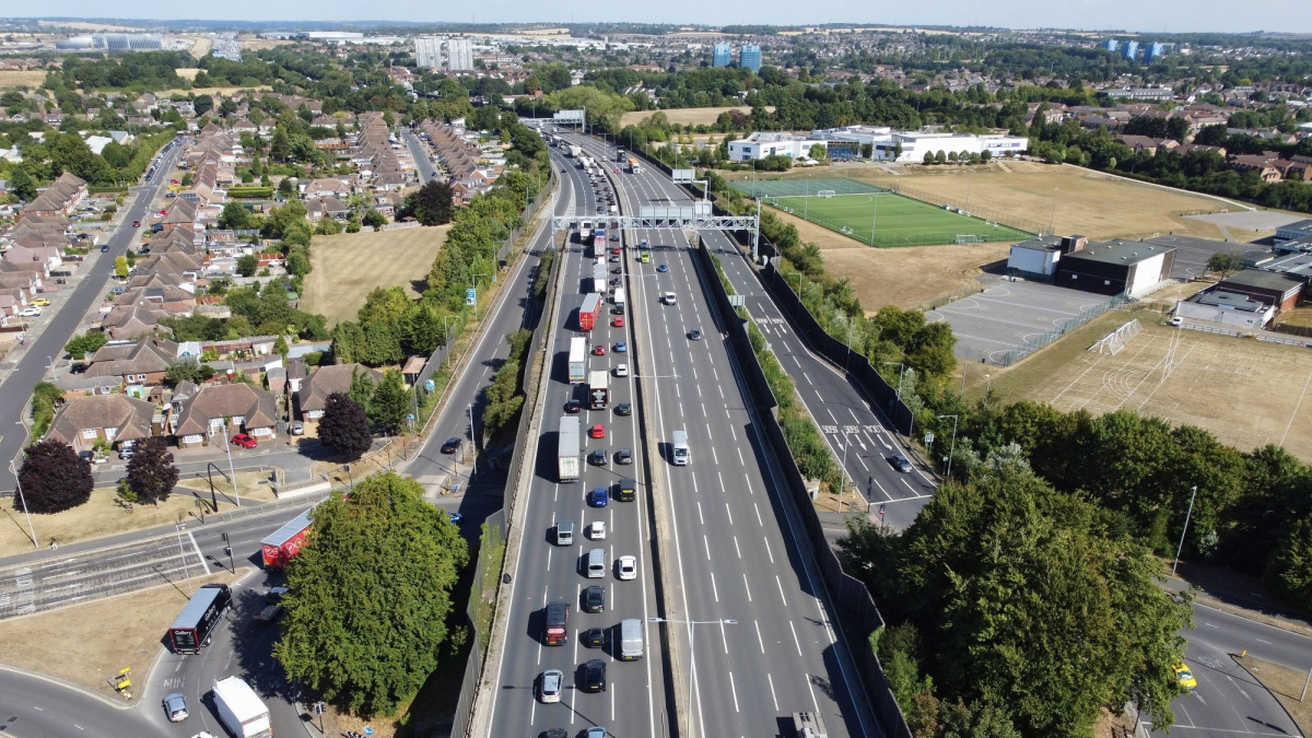 Ilgasis savaitgalis JK: prisipilkite degalų ir išvykite iki 10 valandos ryto šeštadienį 