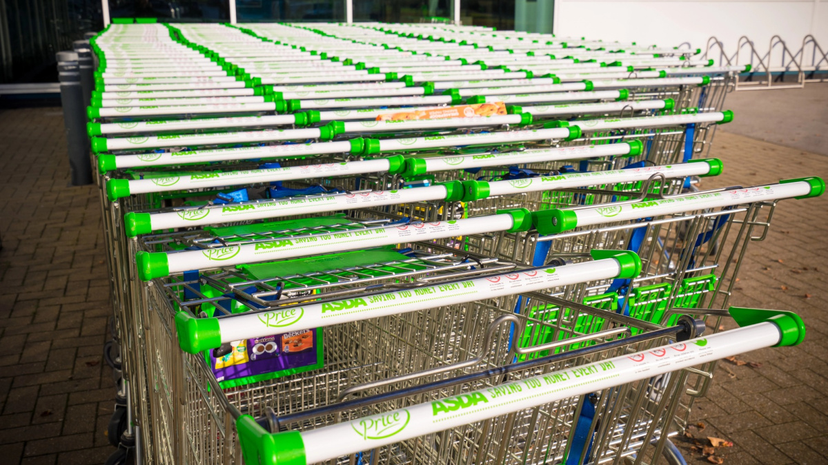 JK prekybos tinklas atšaukia produktų linijas dėl žalos vaisingumui