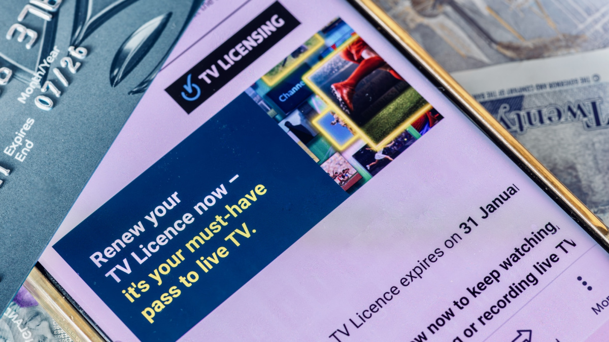 JK svarstoma panaikinti TV licencijos mokestį ir įvesti naują mėnesinį „interneto mokestį“