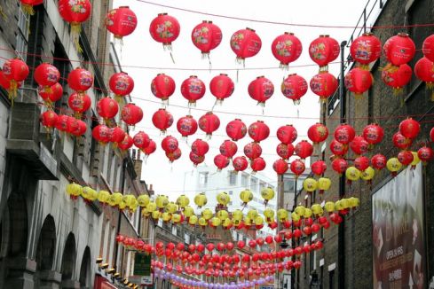 Gyvatės metus pagal kinų kalendorių Londonas vėl pasitiks Trafalgaro aikštėje