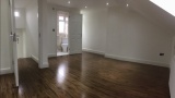 Atsilaisvina dvivietis en-suite kambarys 1min. nuo Leyton stoties
